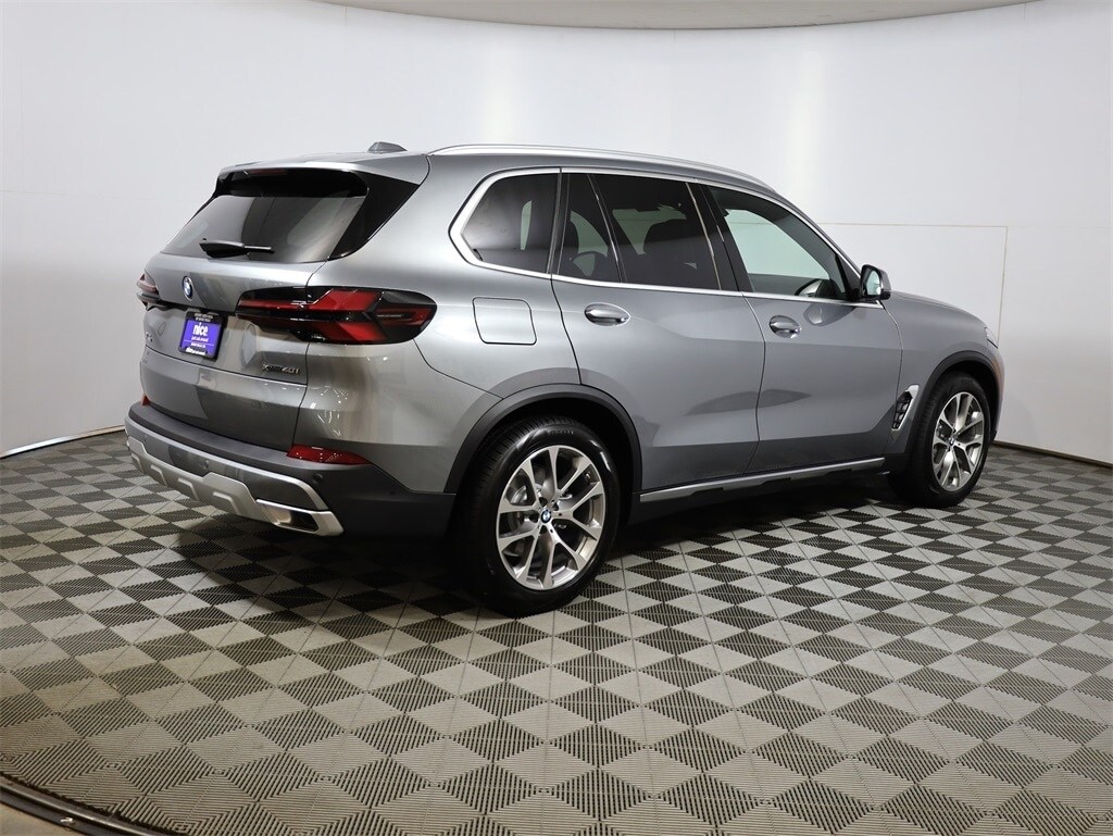 2026 Bmw X5 xDrive40i photo 3