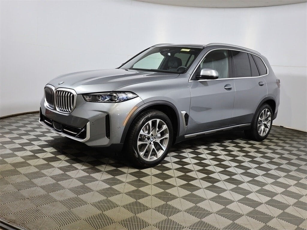 2026 BMW X5 40i's photo