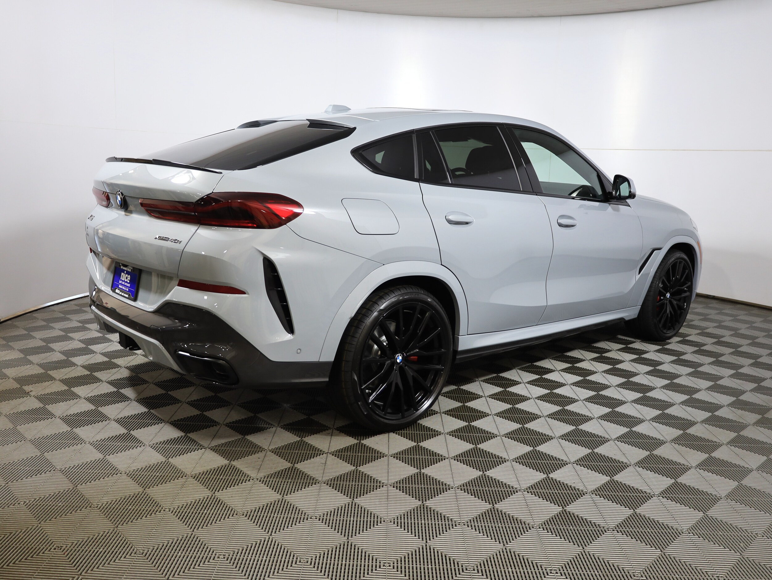 2026 Bmw X6 xDrive40i photo 3