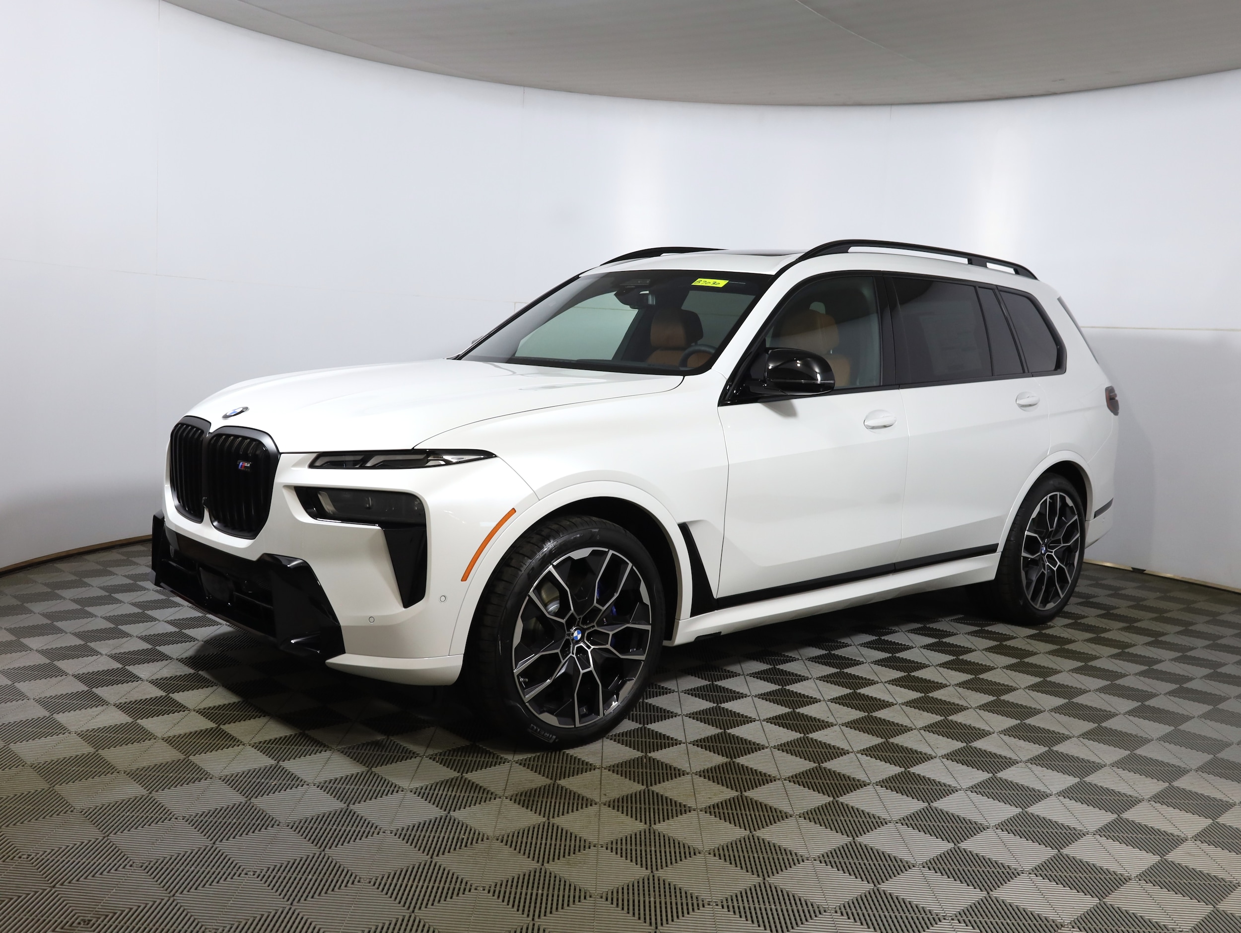 2026 BMW X7 M60i's photo