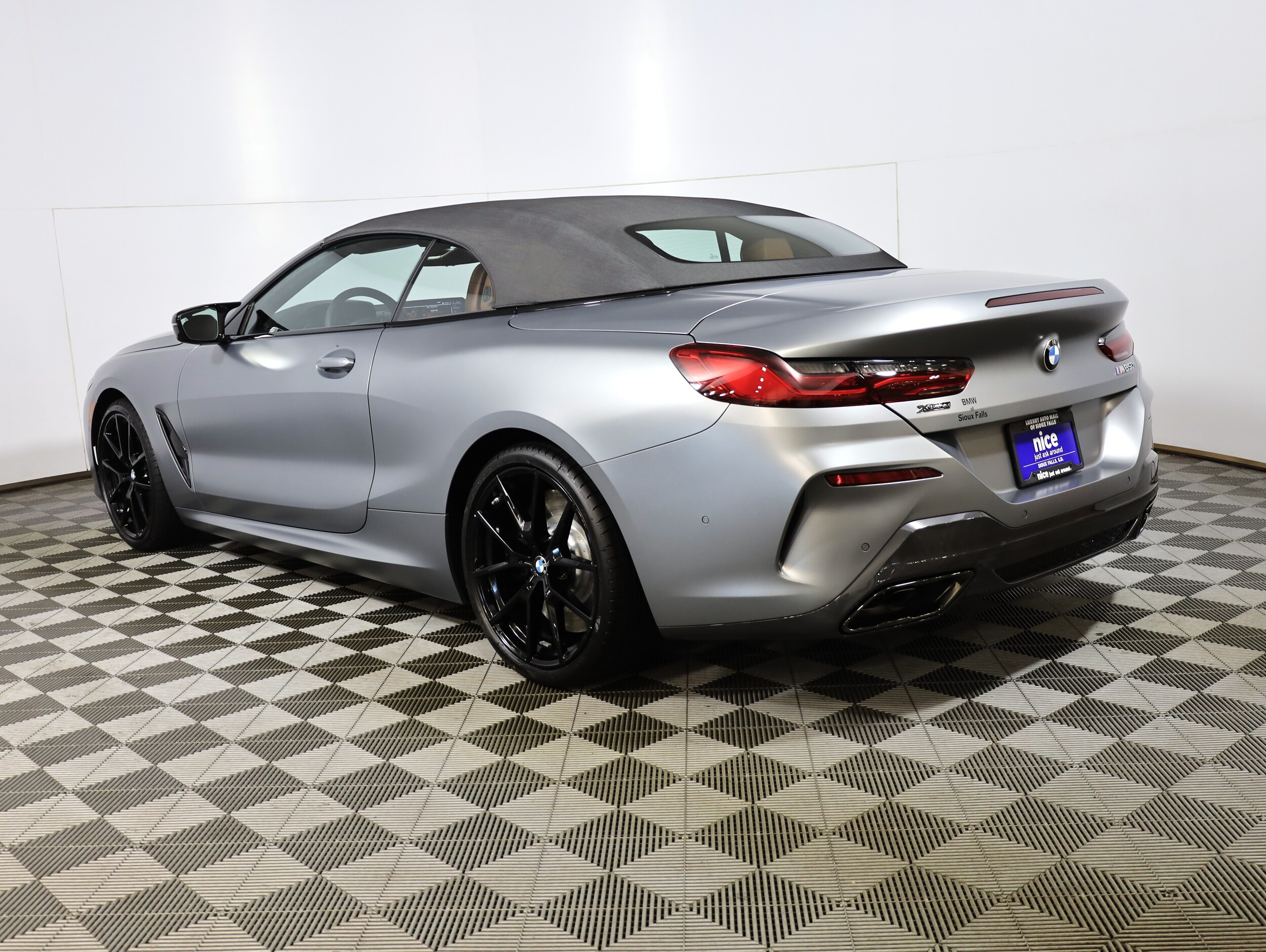 2026 Bmw M850i xDrive photo 3