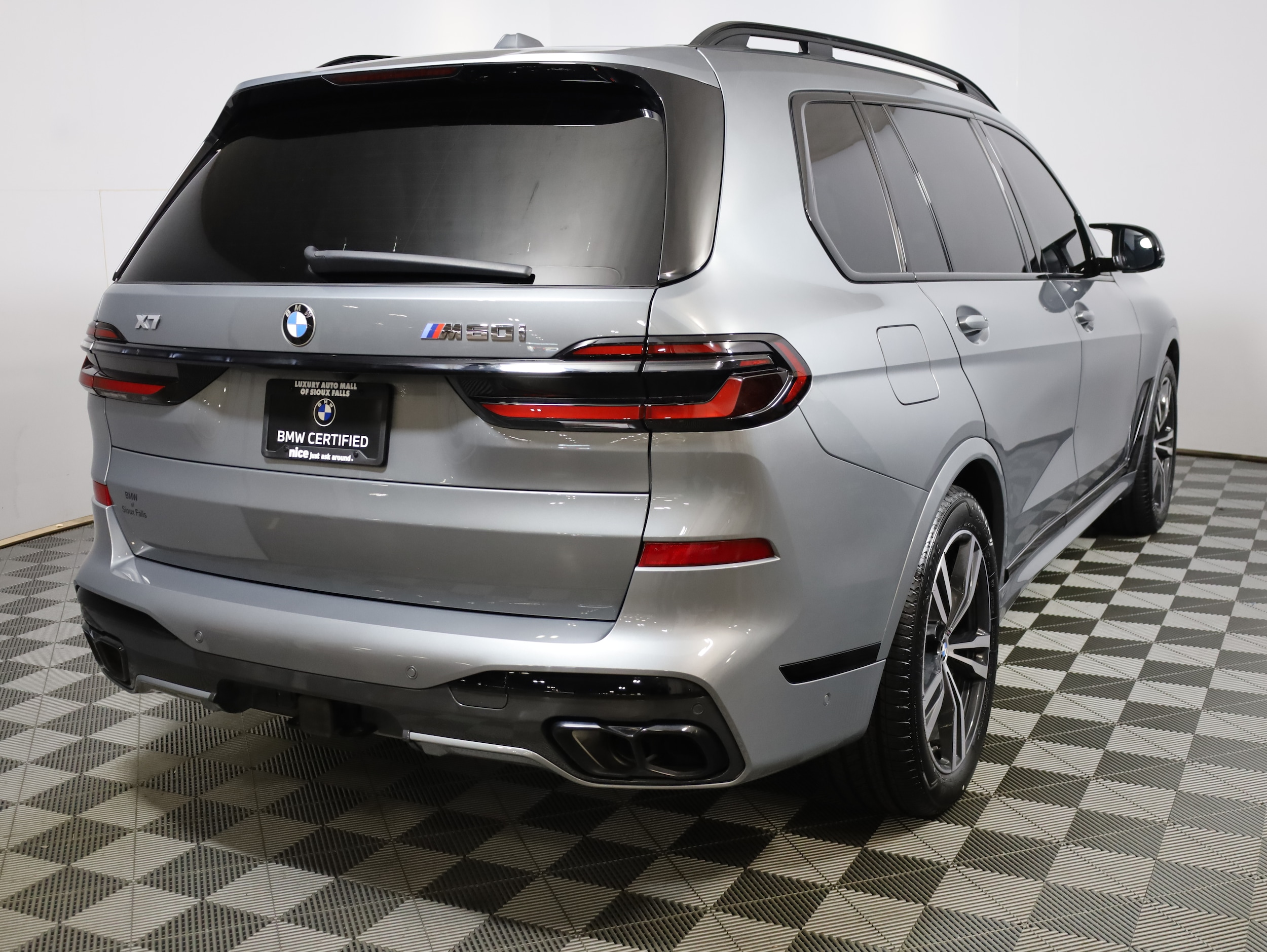 2025 BMW s