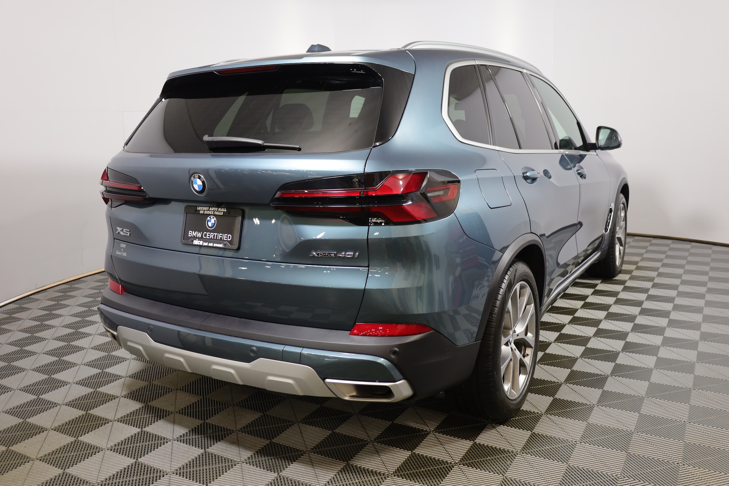 2024 BMW s