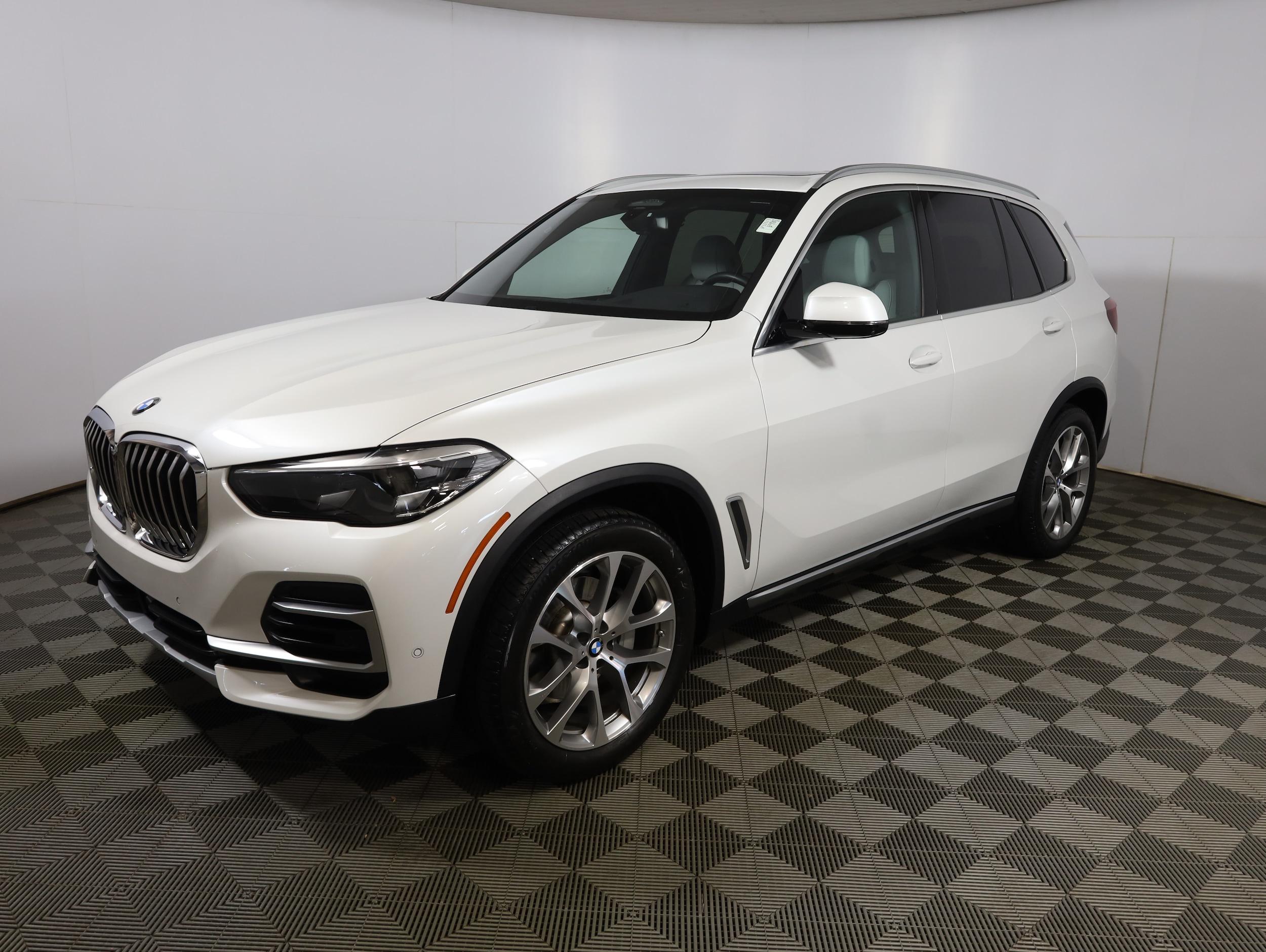 2023 BMW X5 xDrive40i's photo