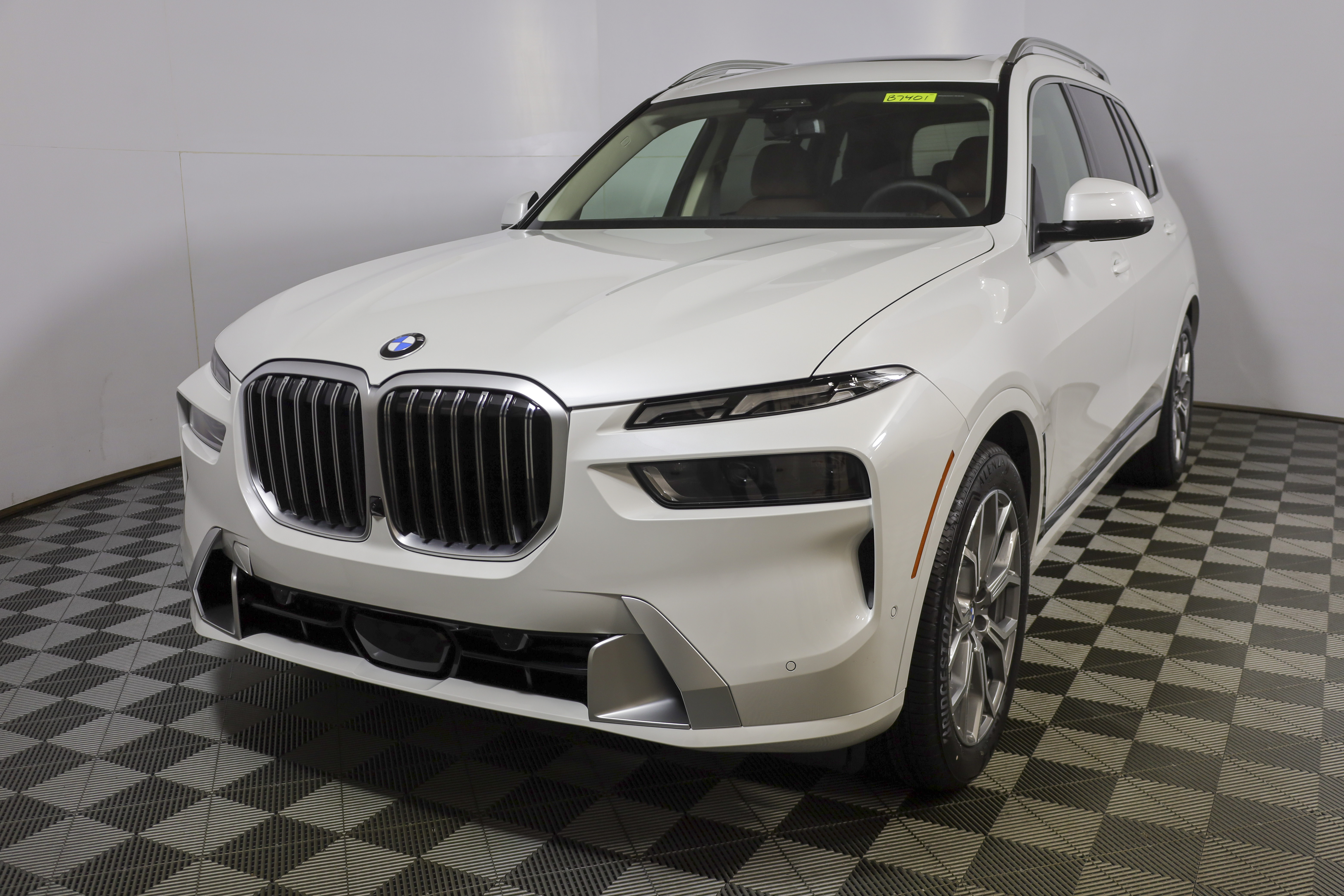 2027 BMW X7 xDrive40i SUV