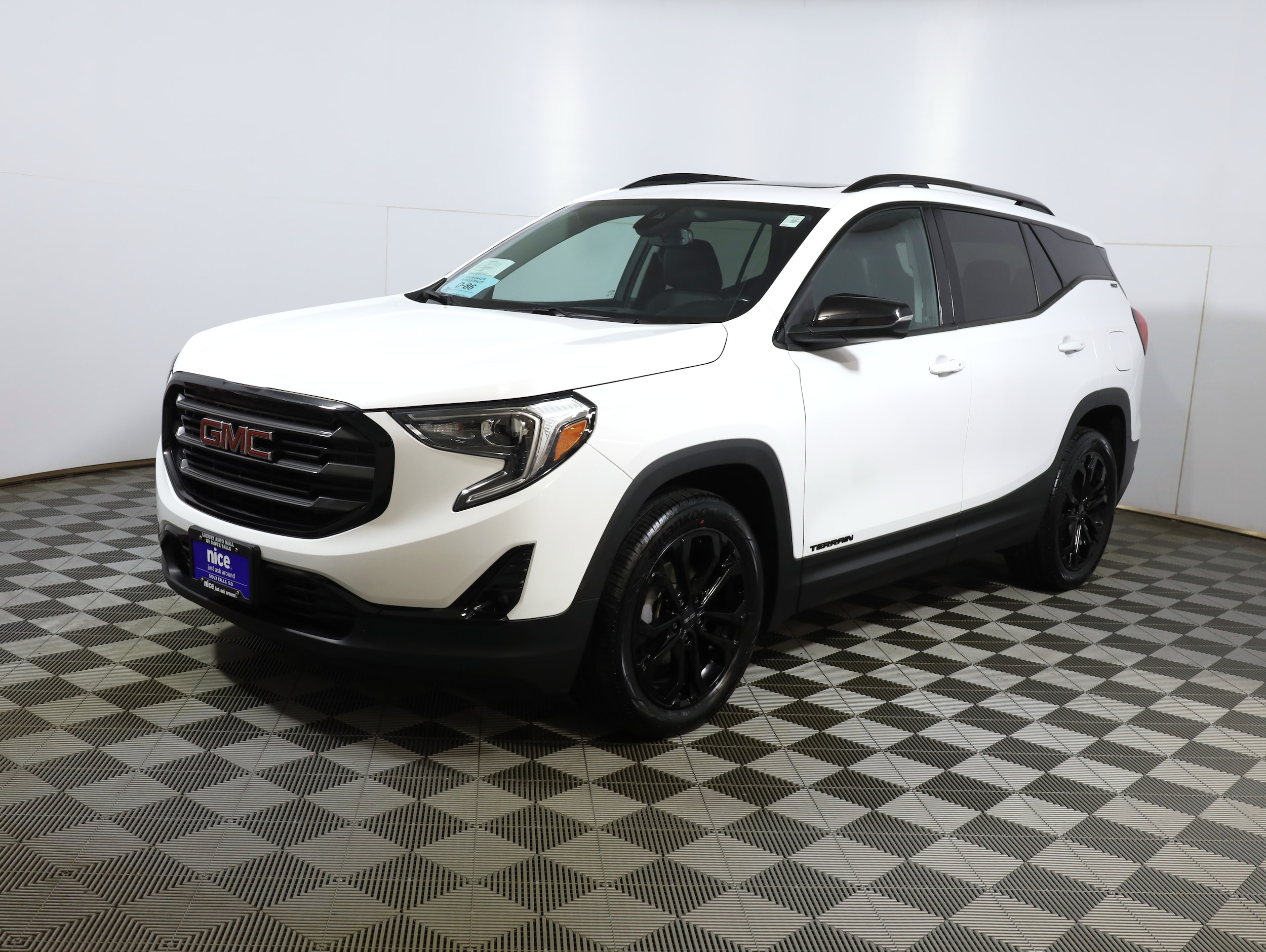 2020 GMC Terrain SLT