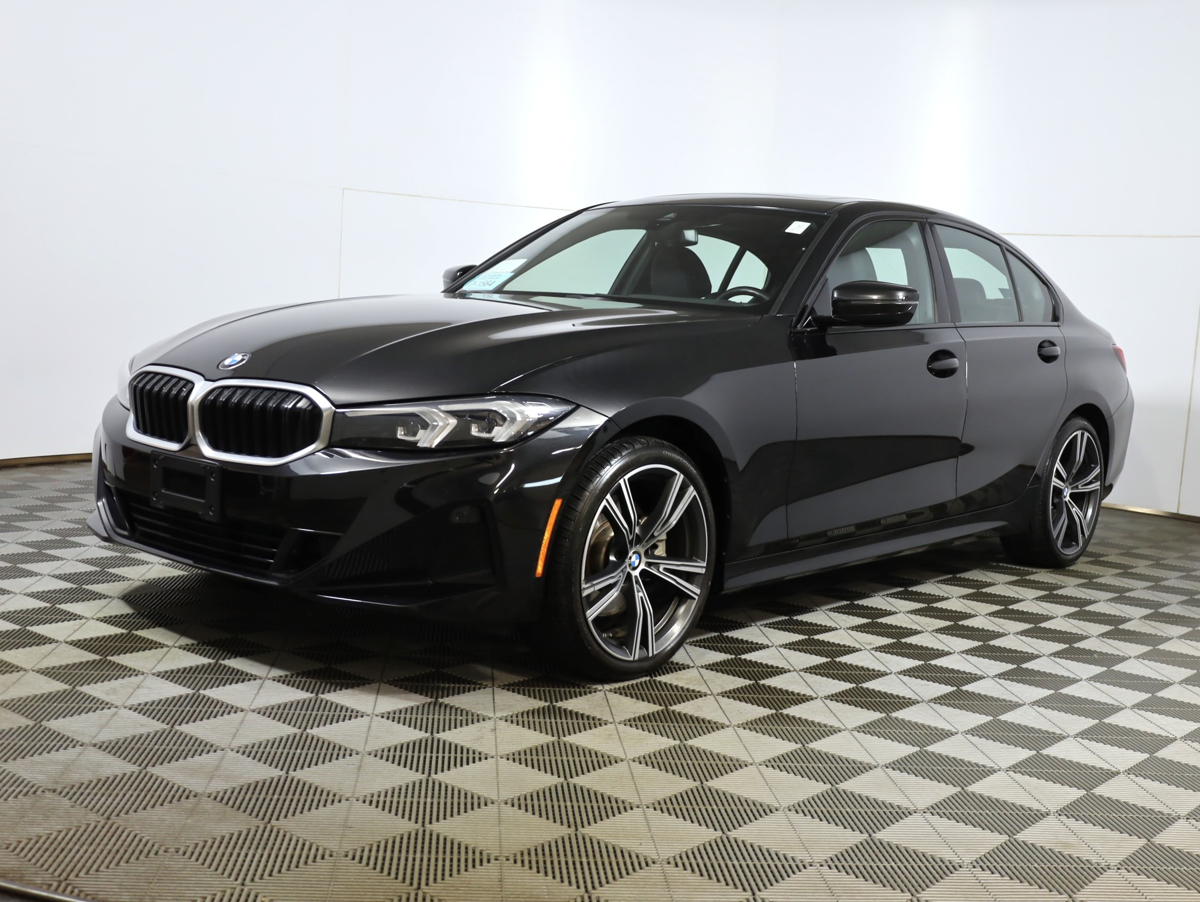 2023 BMW 3 Series 330i xDrive