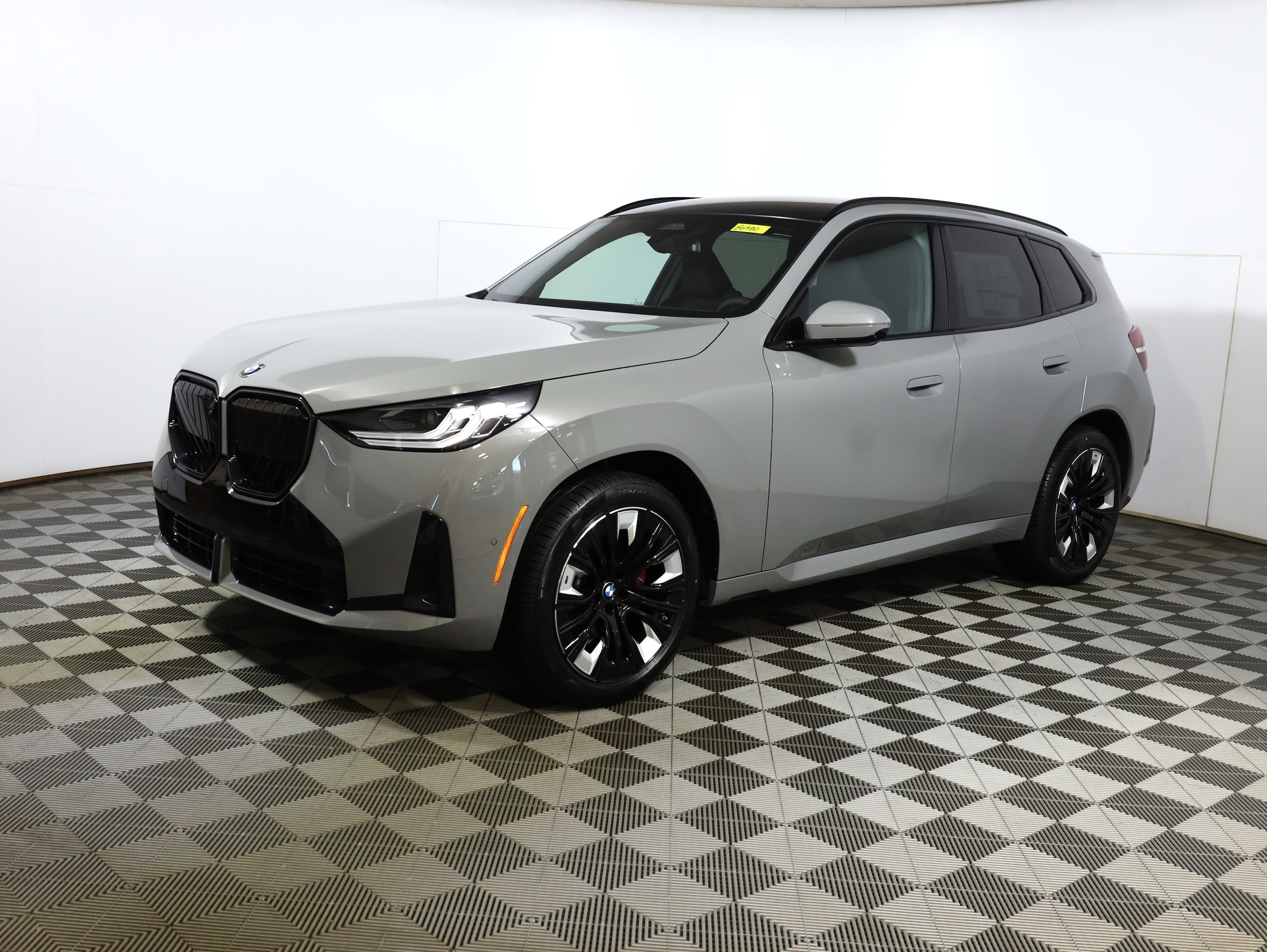 2026 BMW X3 30's photo