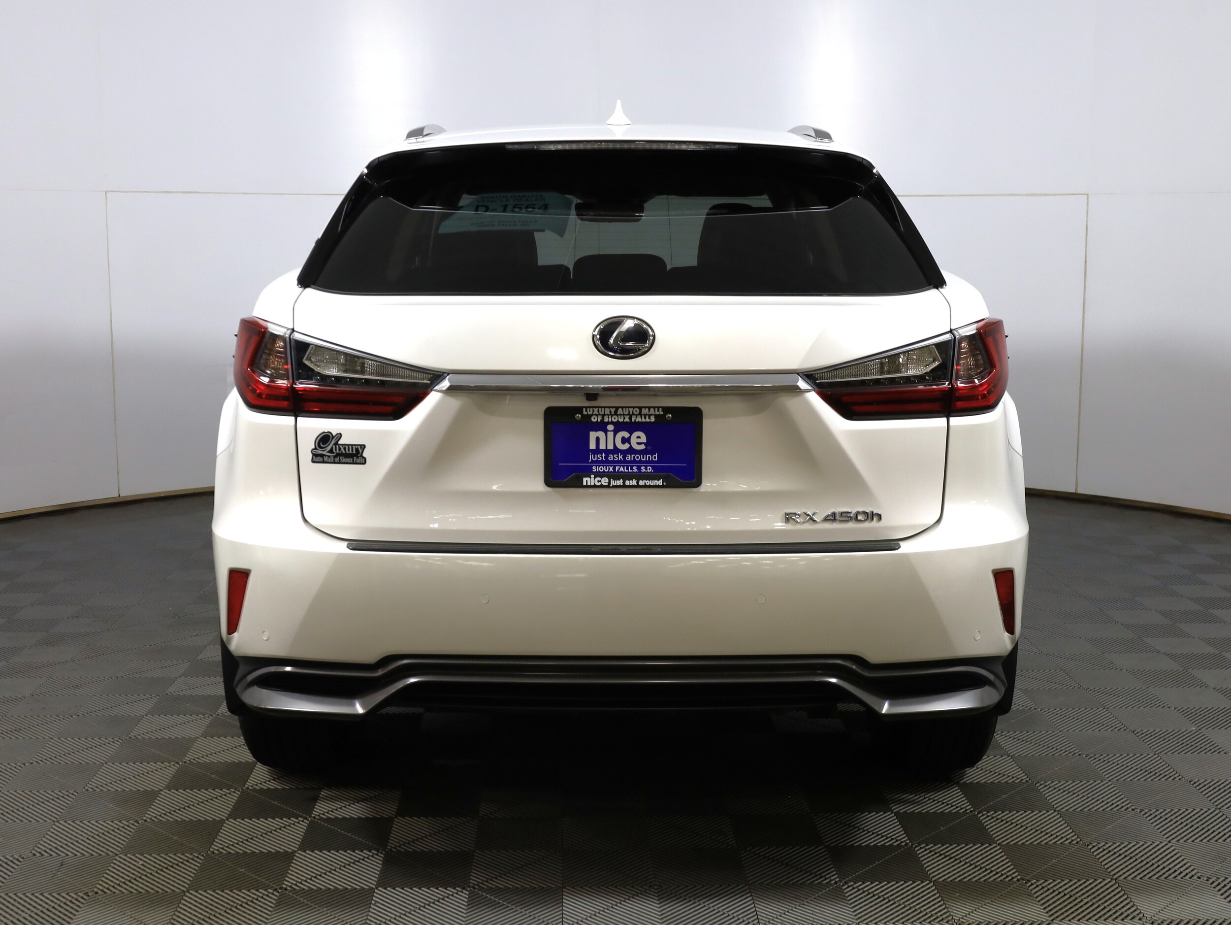 2019 Lexus RX 450h photo 3