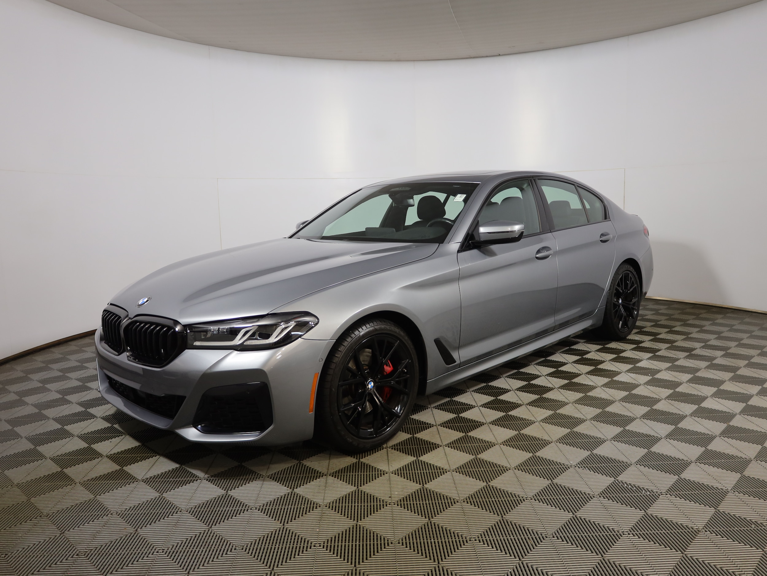 2023 BMW 5 Series
