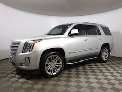 2017 CADILLAC Escalade Luxury SUV