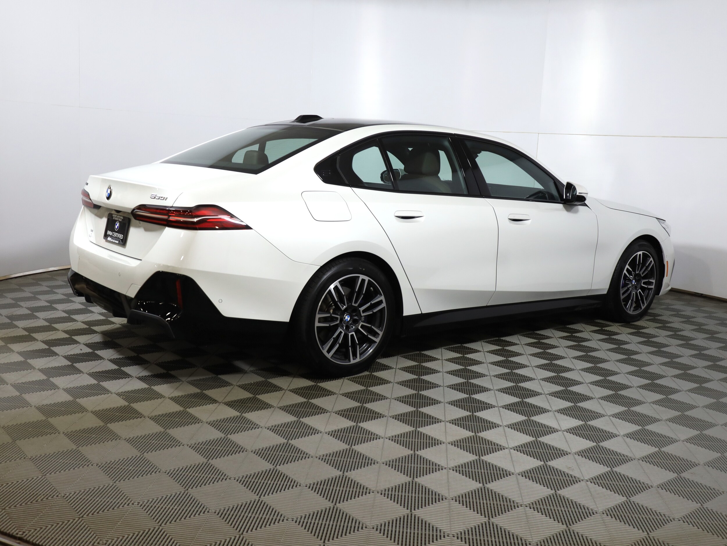 2025 Bmw 530i xDrive photo 4