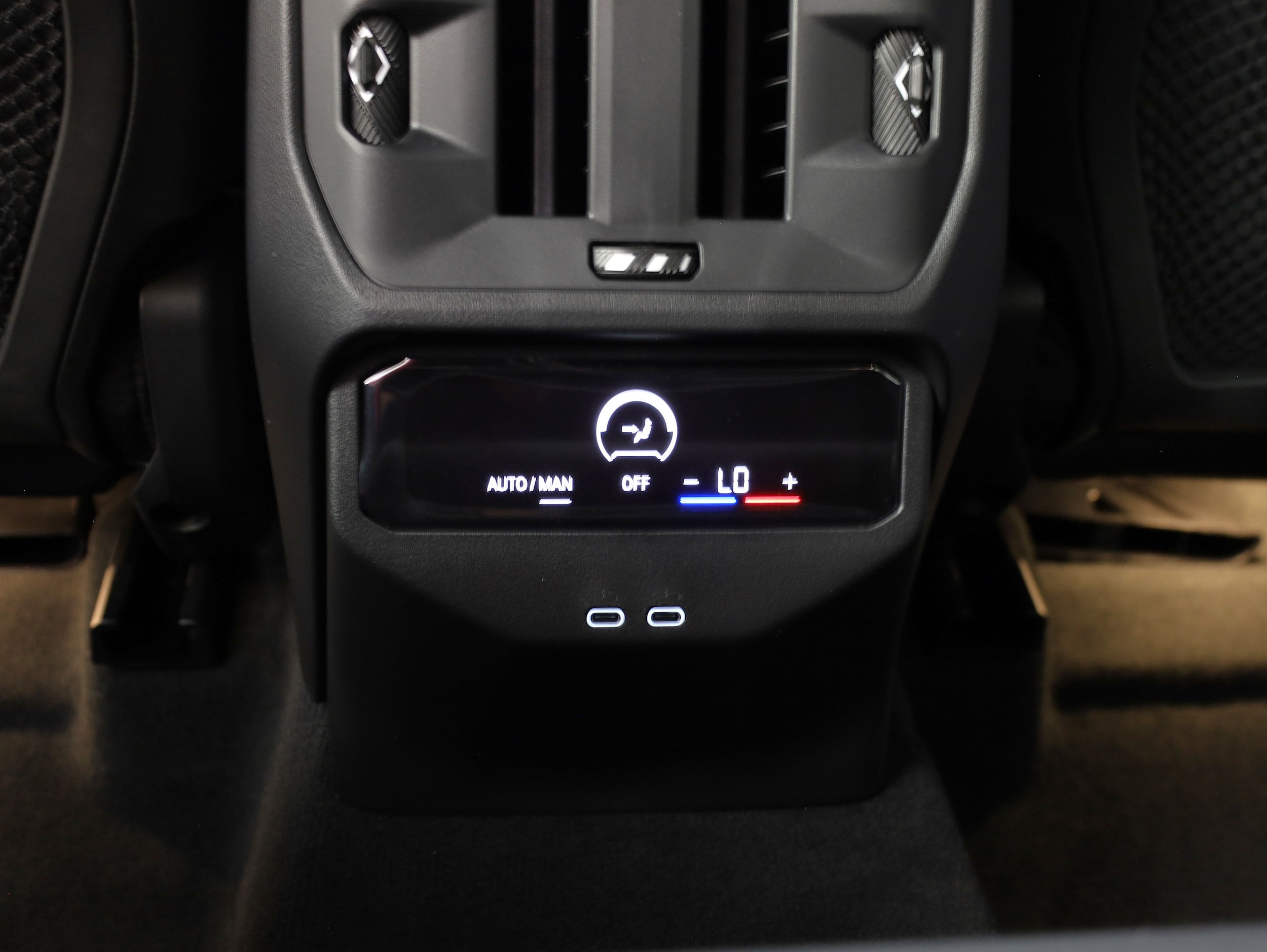 2026 BMW X3 30 - Photo 17