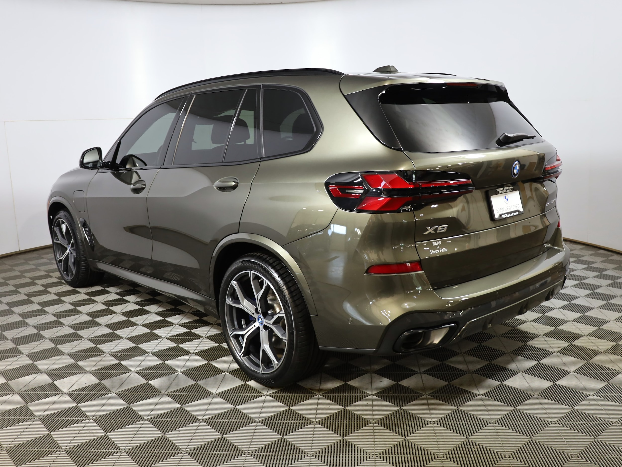 Certified 2024 BMW X5 50e with VIN 5UX43EU05R9S25506 for sale in Sioux Falls, SD