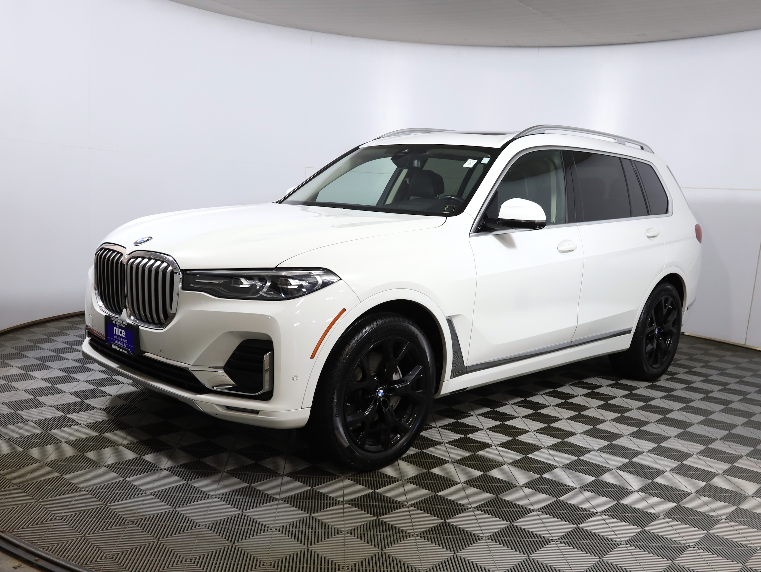2020 BMW X7 SUV 