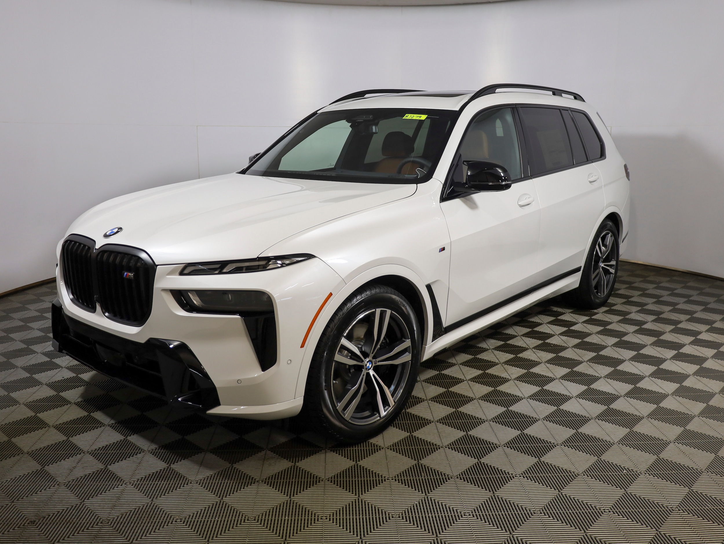 2027 BMW X7