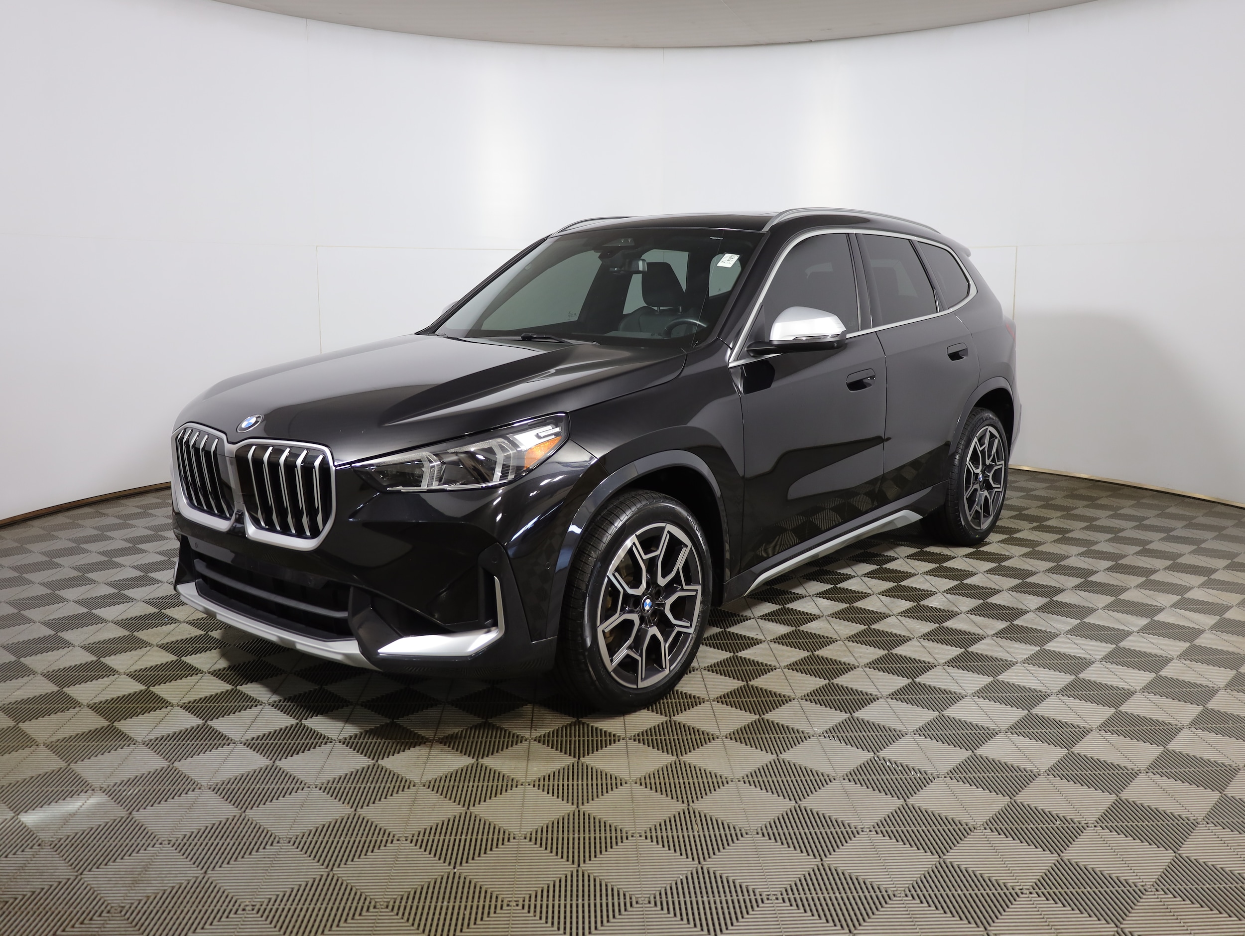  2024 BMW X1 xDrive28i AWD   