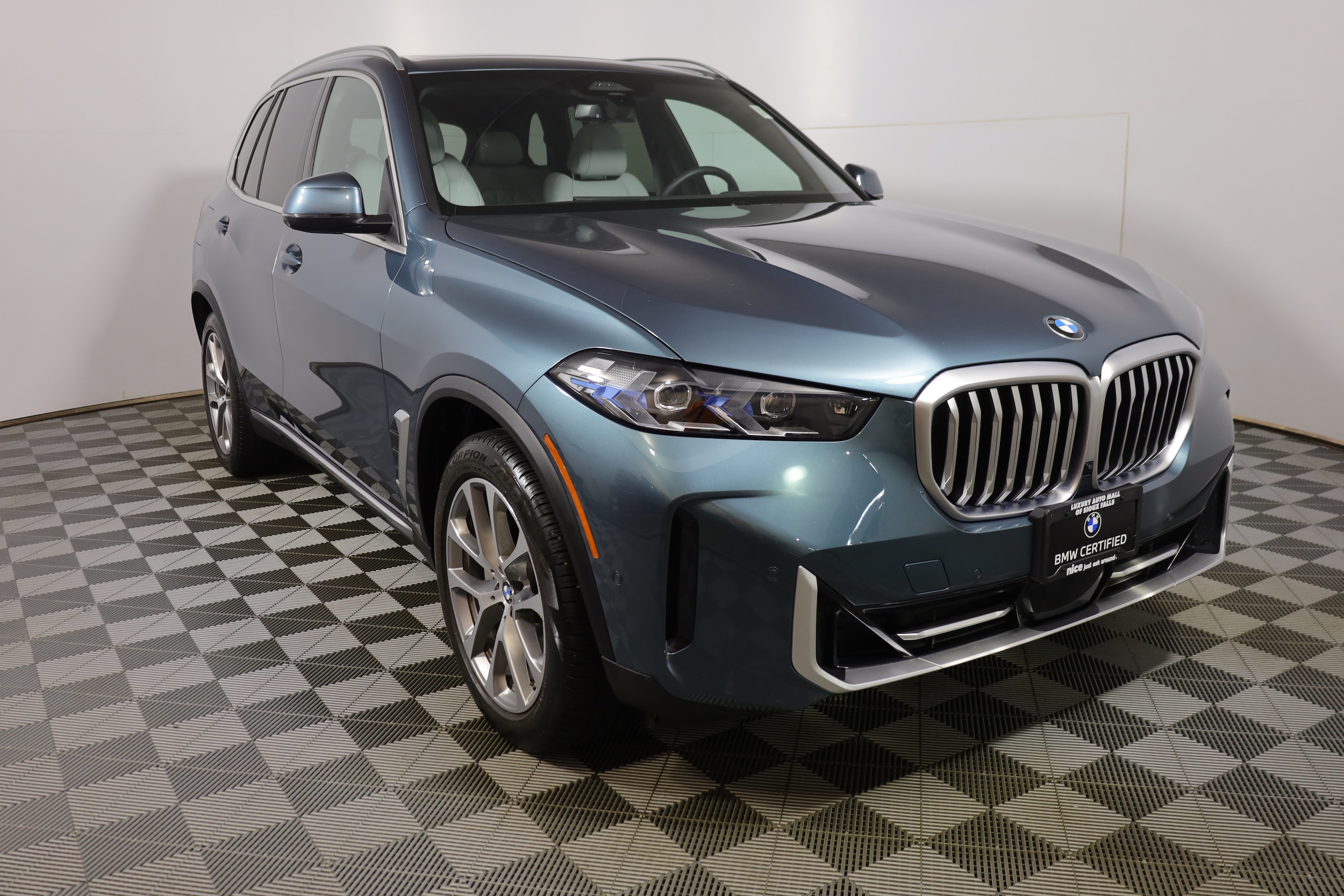 2024 BMW s