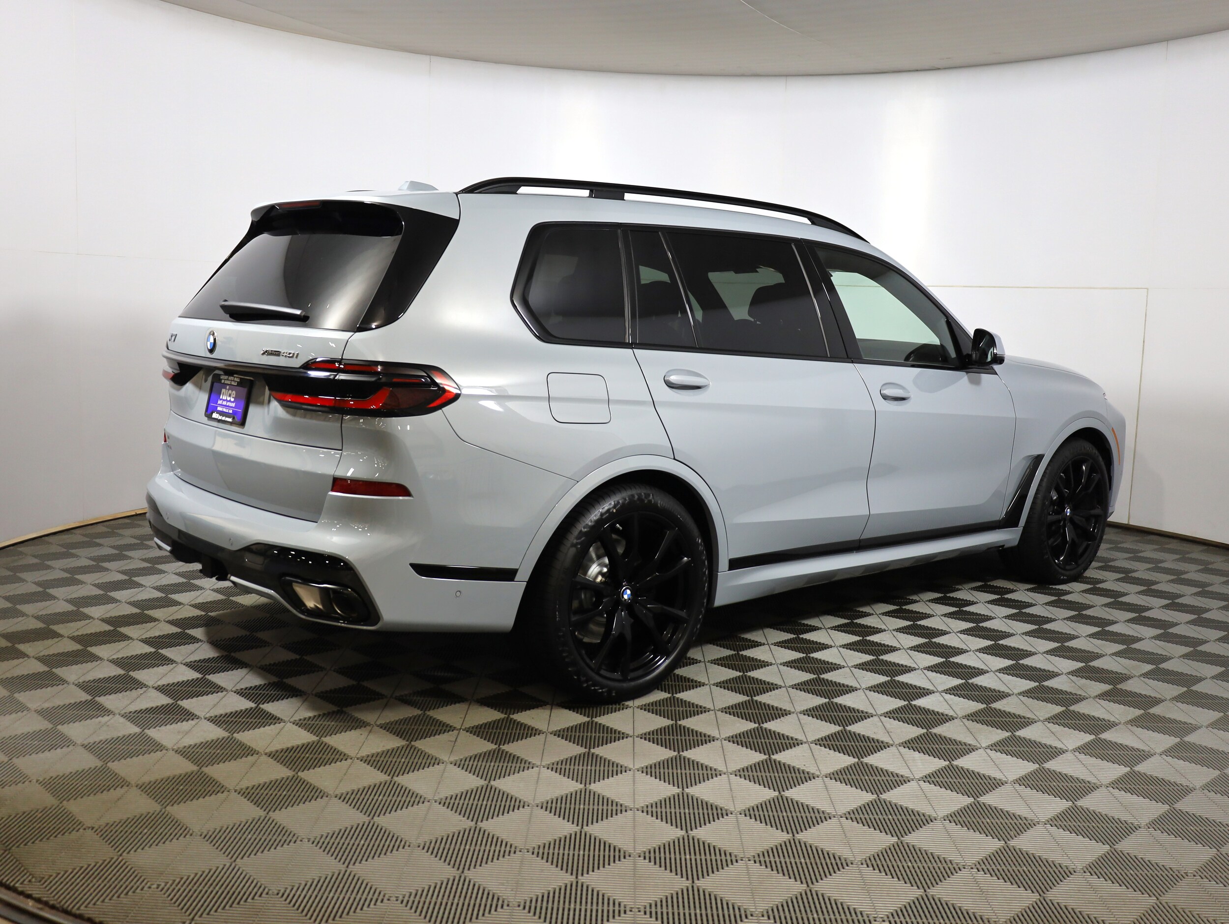 2026 Bmw X7 xDrive40i photo 3
