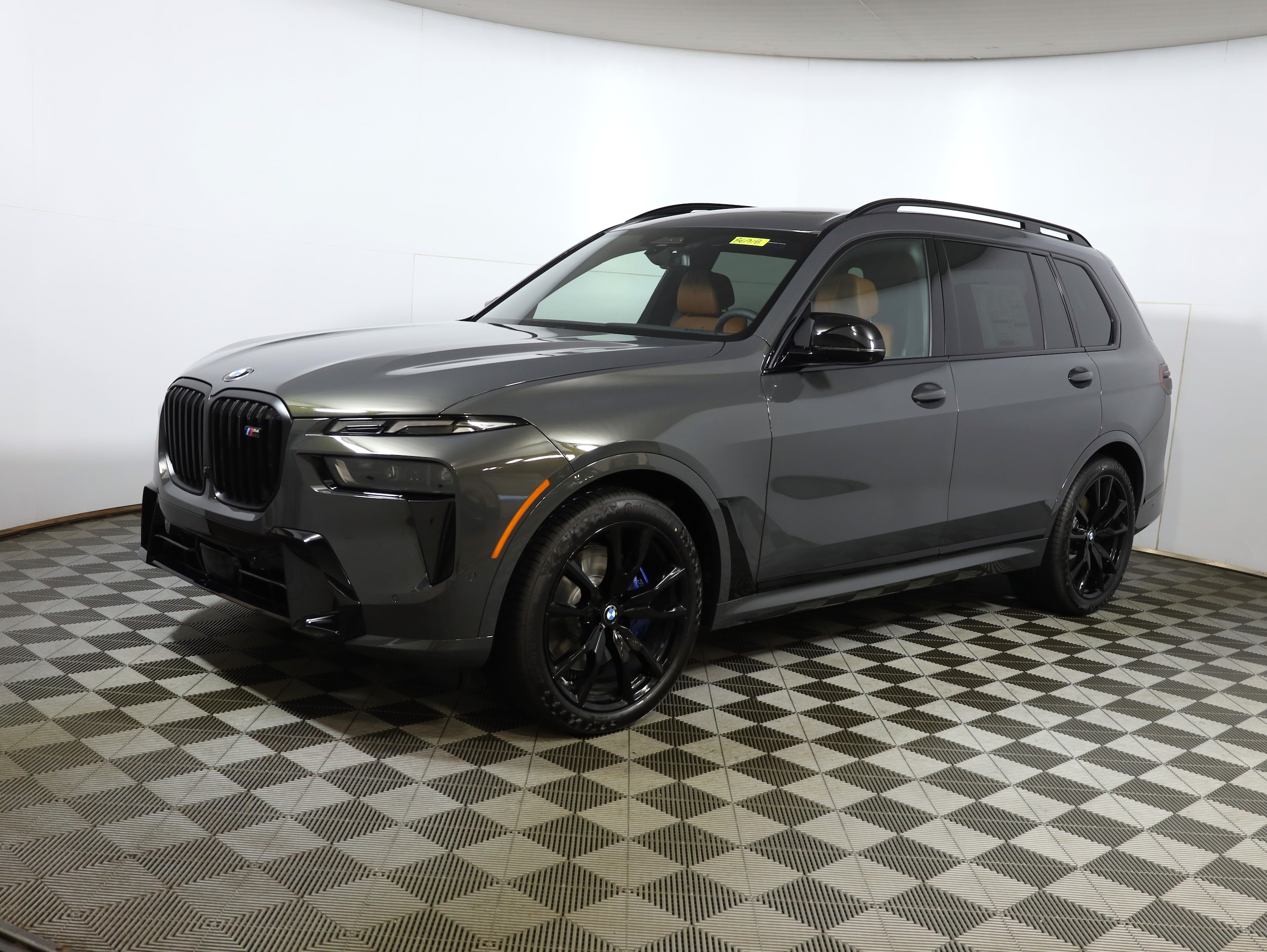 2026 BMW X7 M60i's photo