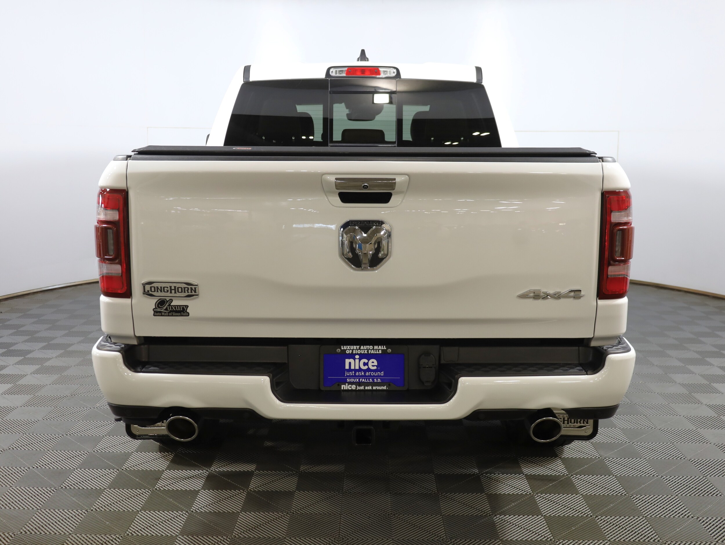 2021 Ram 1500 Laramie Longhorn photo 2