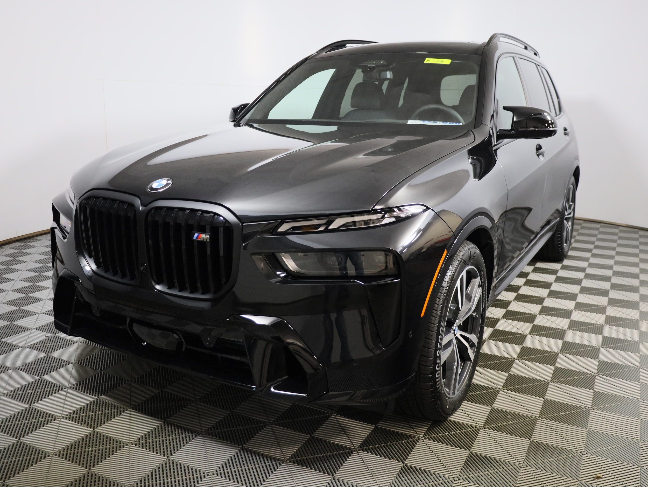 2027 BMW X7