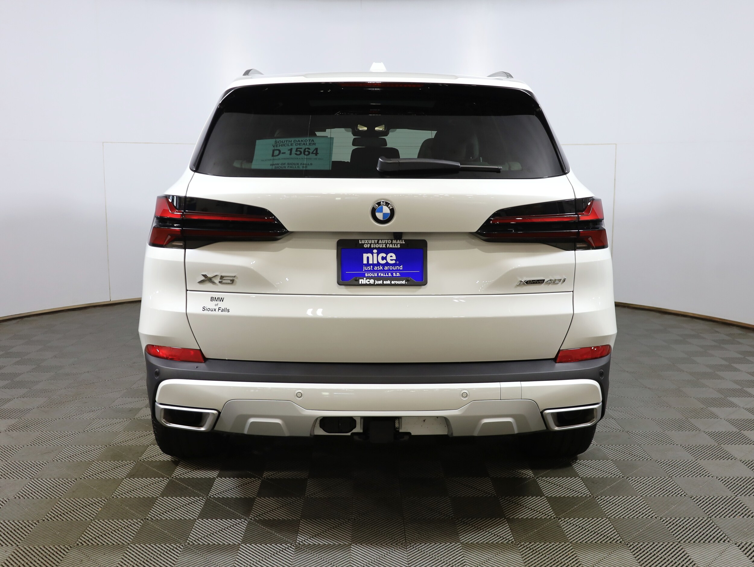 2026 Bmw X5 xDrive40i photo 2