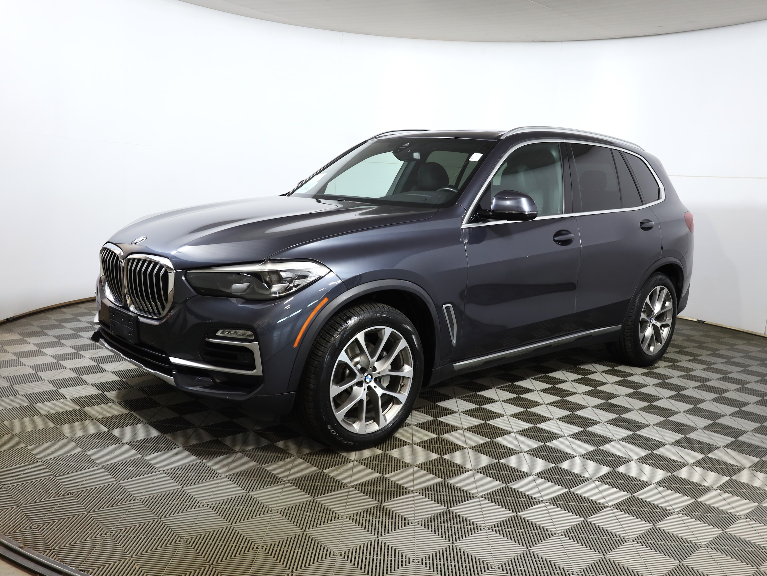 2019 BMW X5 40i's photo