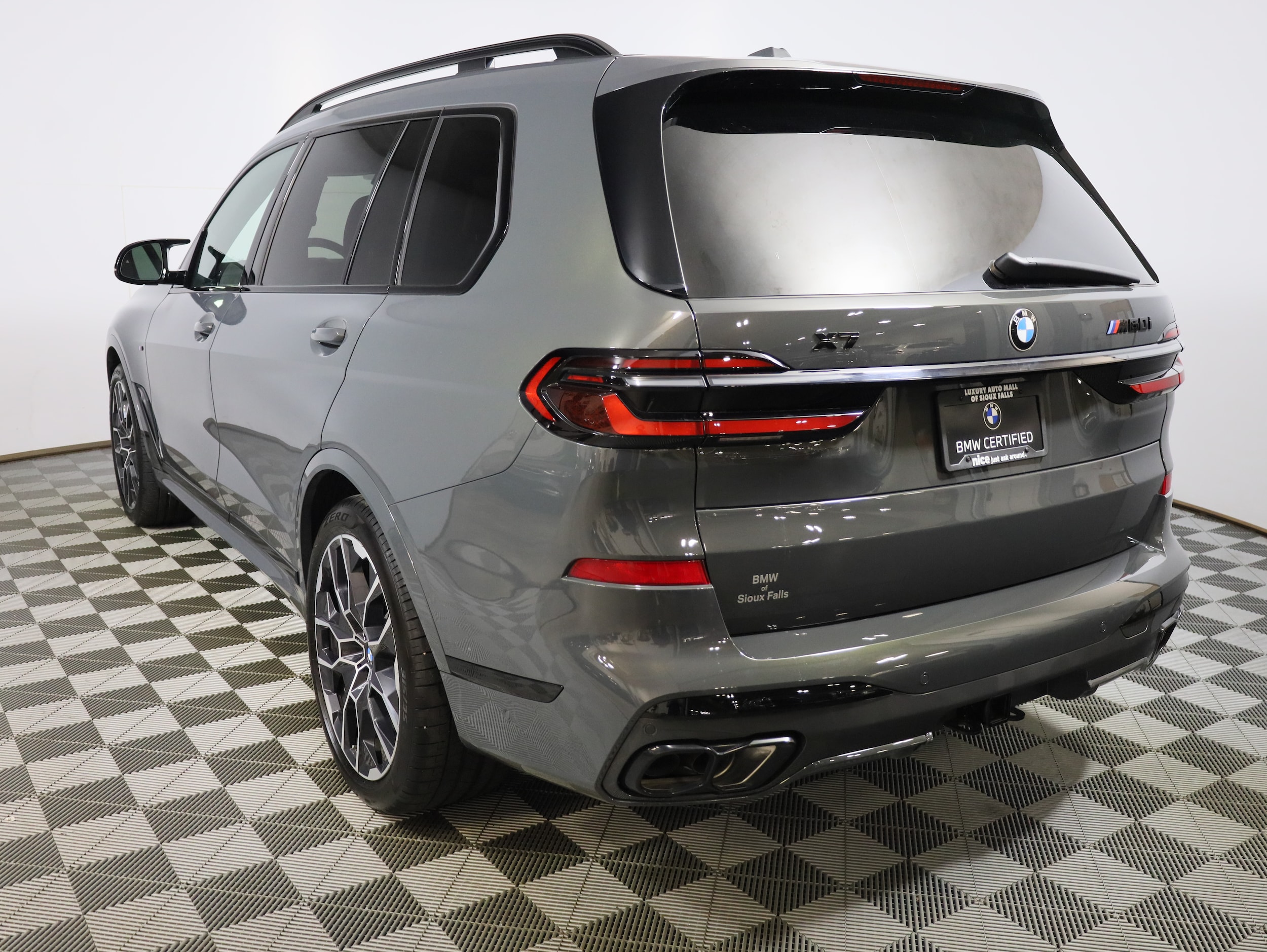 2026 BMW s