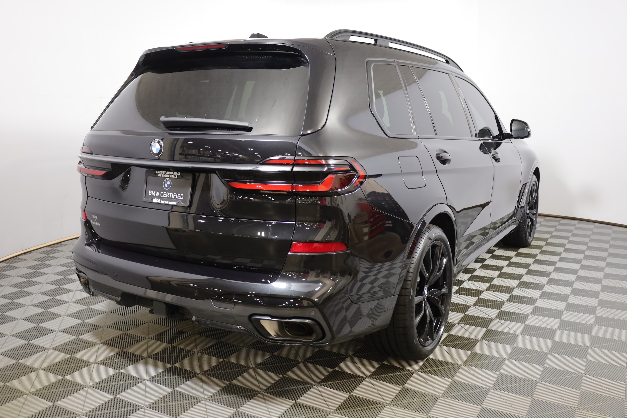 2025 BMW s