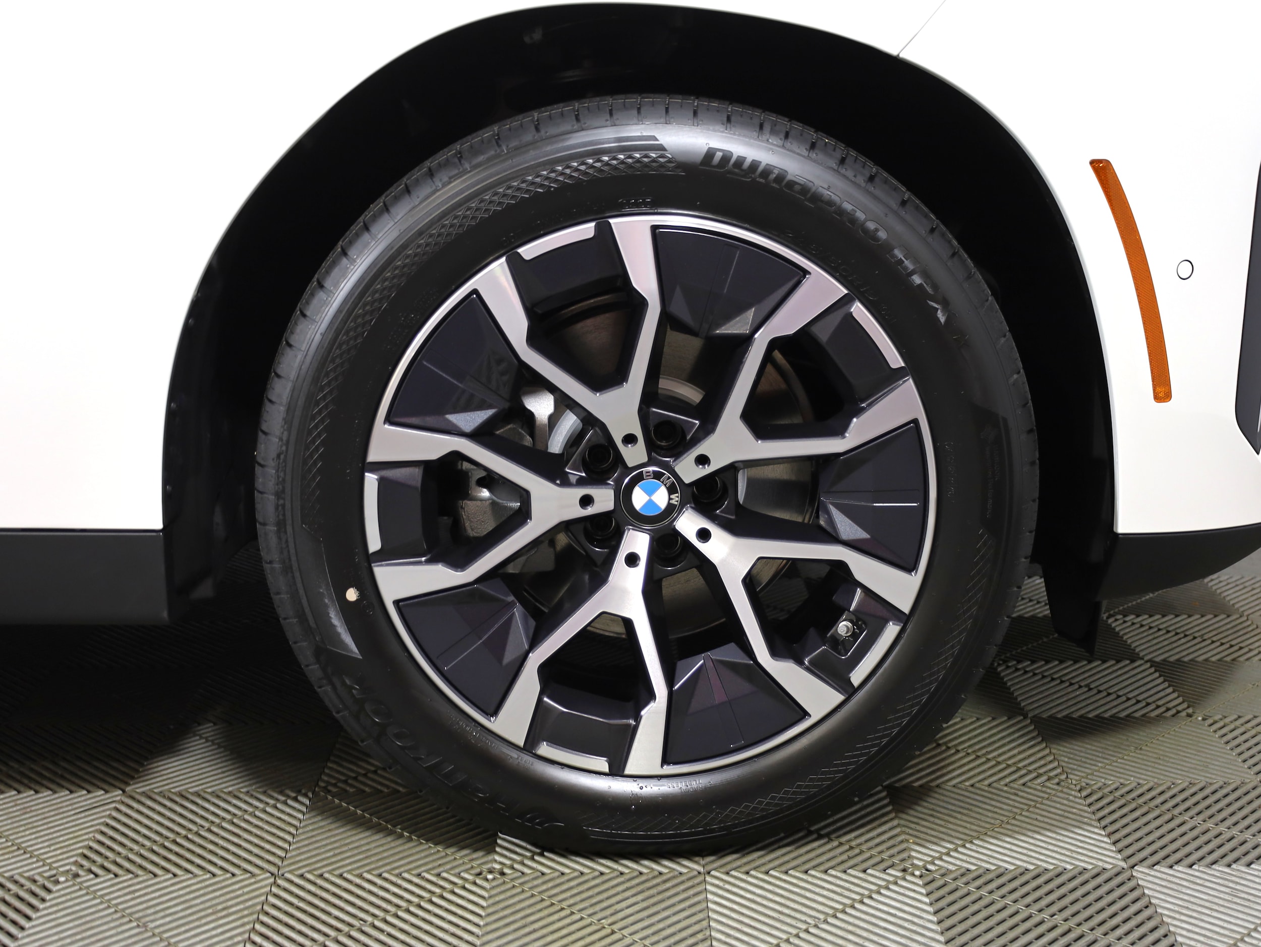 2026 BMW X3 30 - Photo 21