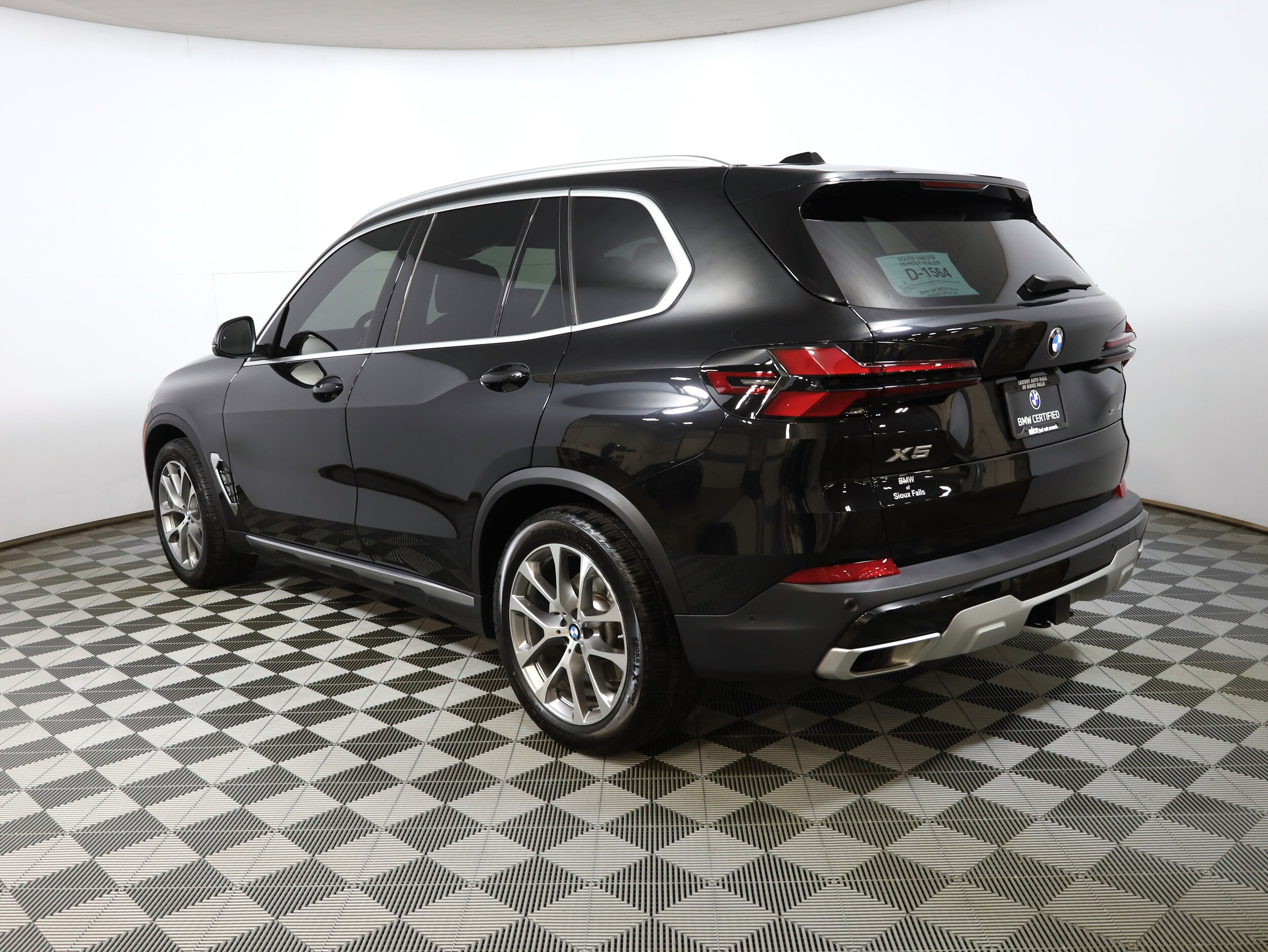 2025 Bmw X5 xDrive40i photo 2