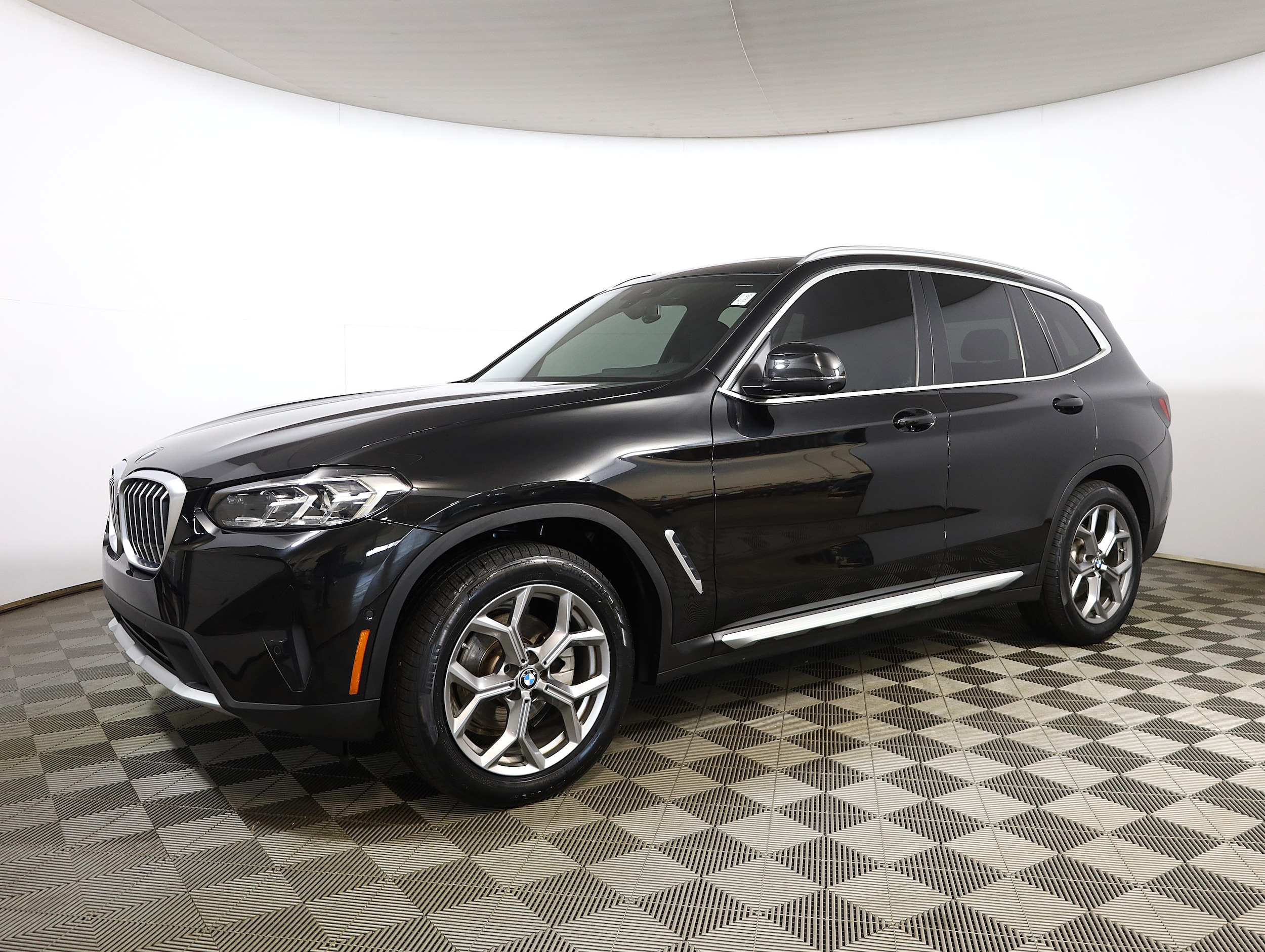 2023 BMW X3 xDrive30i's photo
