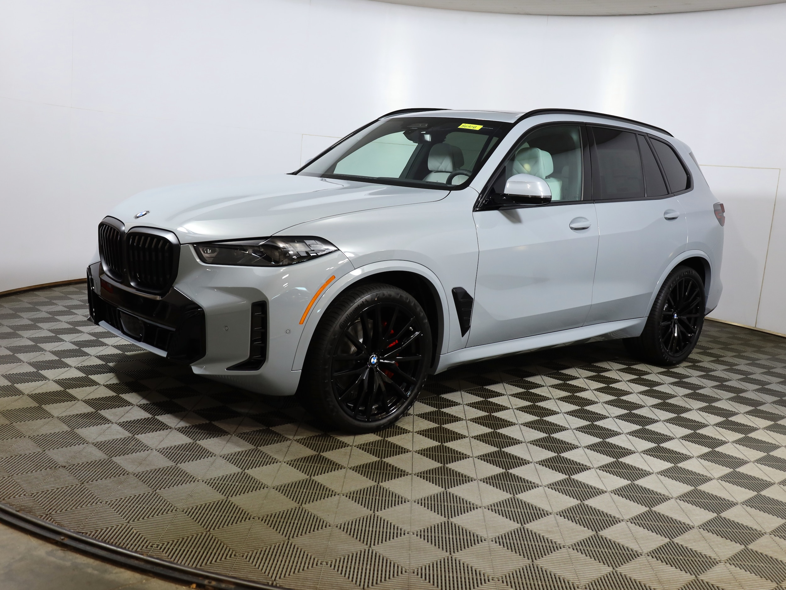 2026 BMW X5 40i's photo