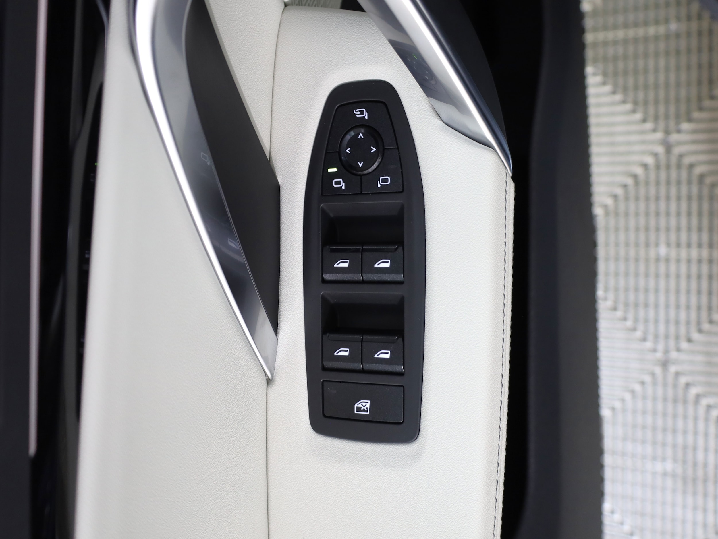 2026 BMW X1 XDrive28i - Photo 7