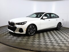 2025 BMW 5 Series 530i xDrive Sedan