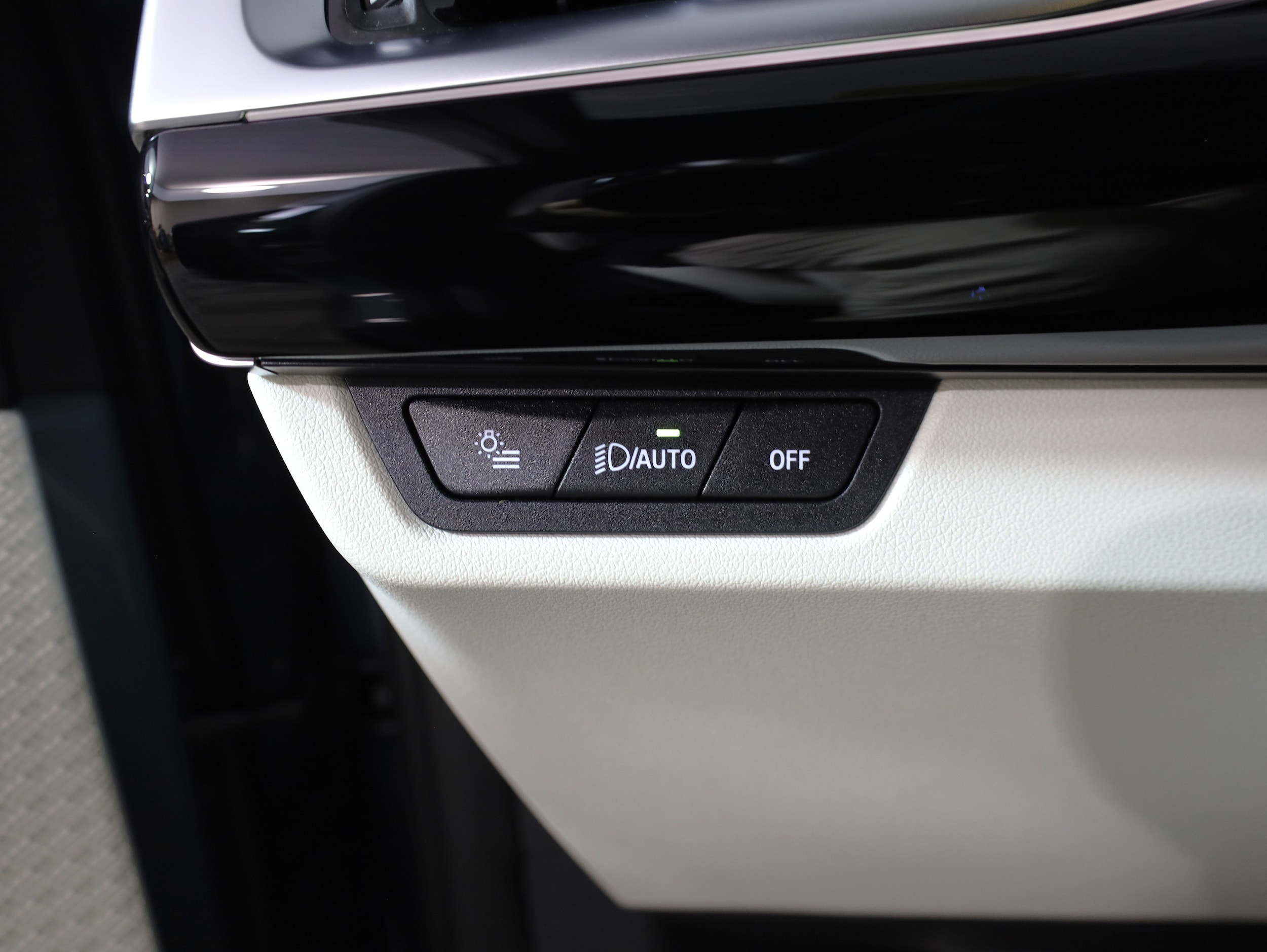 2026 BMW X1 XDrive28i - Photo 9