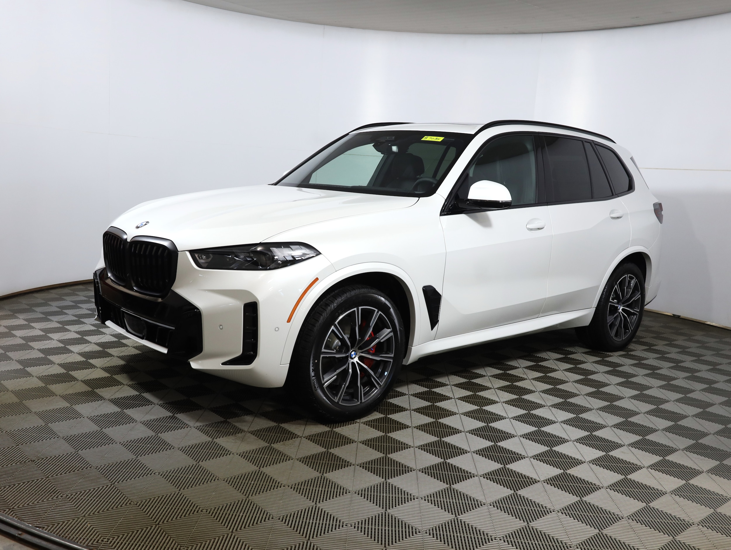 2026 BMW X5 40i's photo