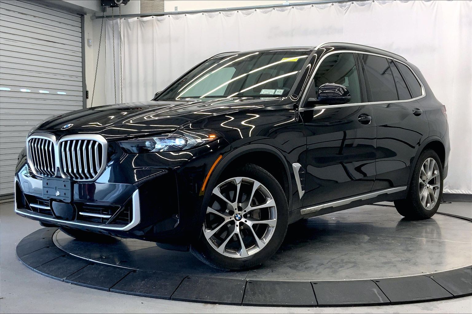 2024 BMW X5 SUV 
