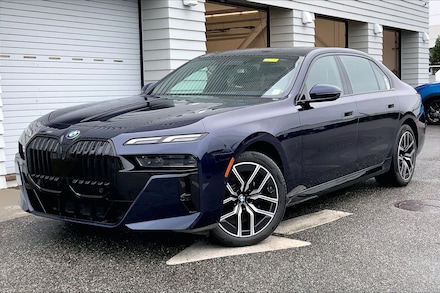 2023 BMW 760i xDrive Sedan