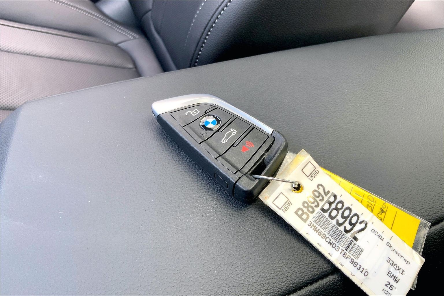 2026 BMW 3 Series 330i - Photo 19
