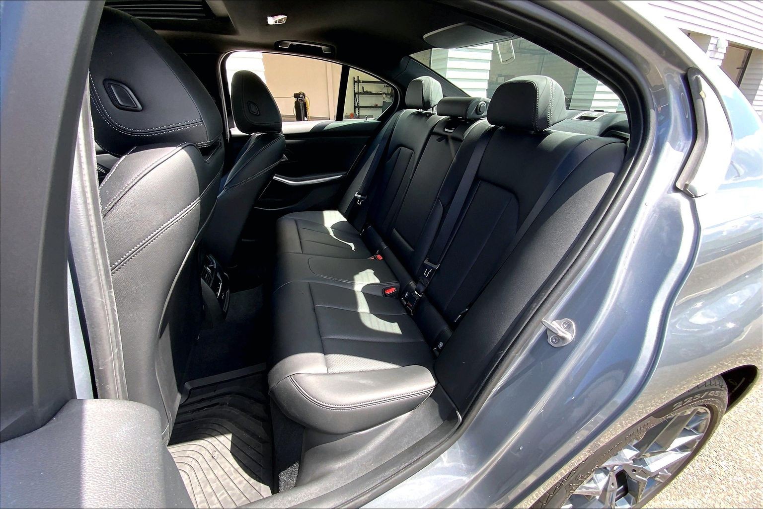 2026 BMW 3 Series 330i - Photo 22