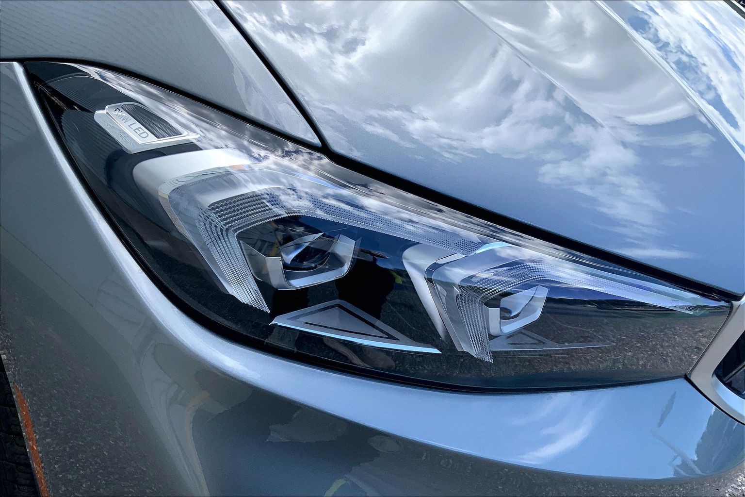 2026 BMW 3 Series 330i - Photo 10