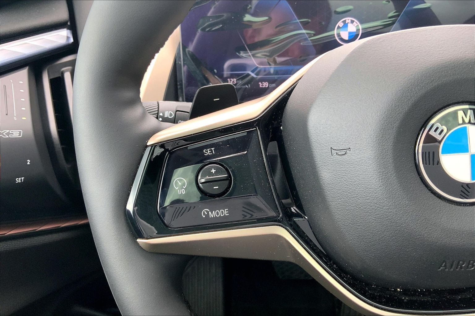2025 BMW X3 30 - Photo 13
