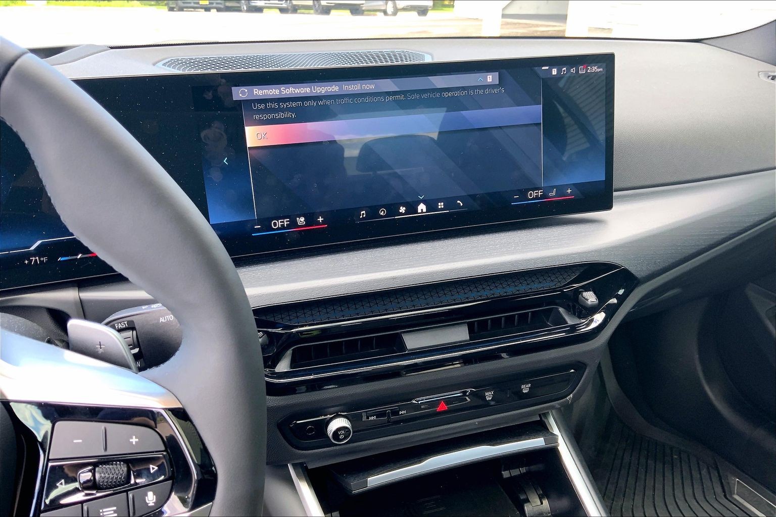 2026 BMW 3 Series 330i - Photo 15