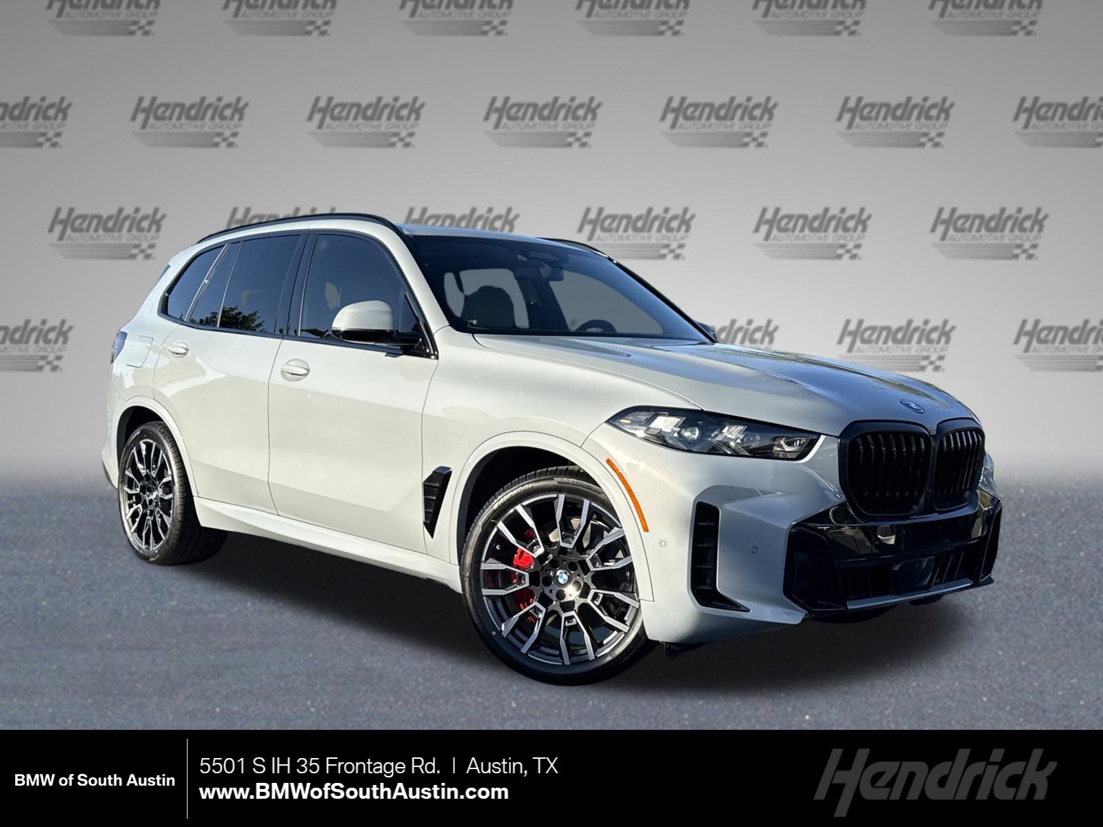 2026 BMW X5 50e's photo