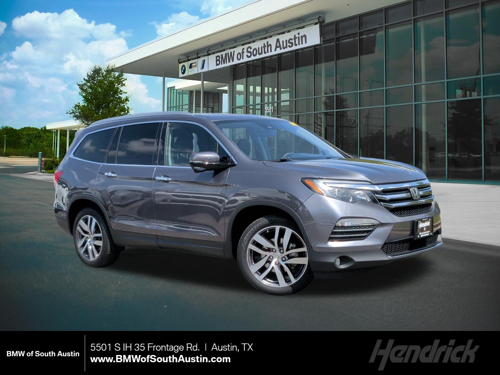 2017 Honda Pilot 2WD Touring's photo