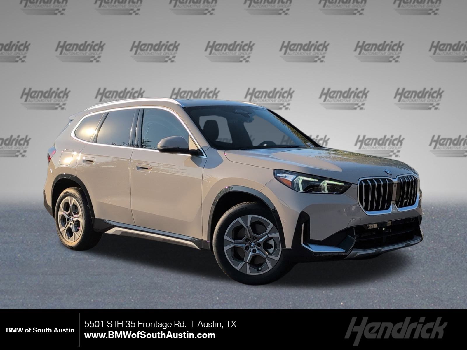 2026 BMW X1 28i's photo