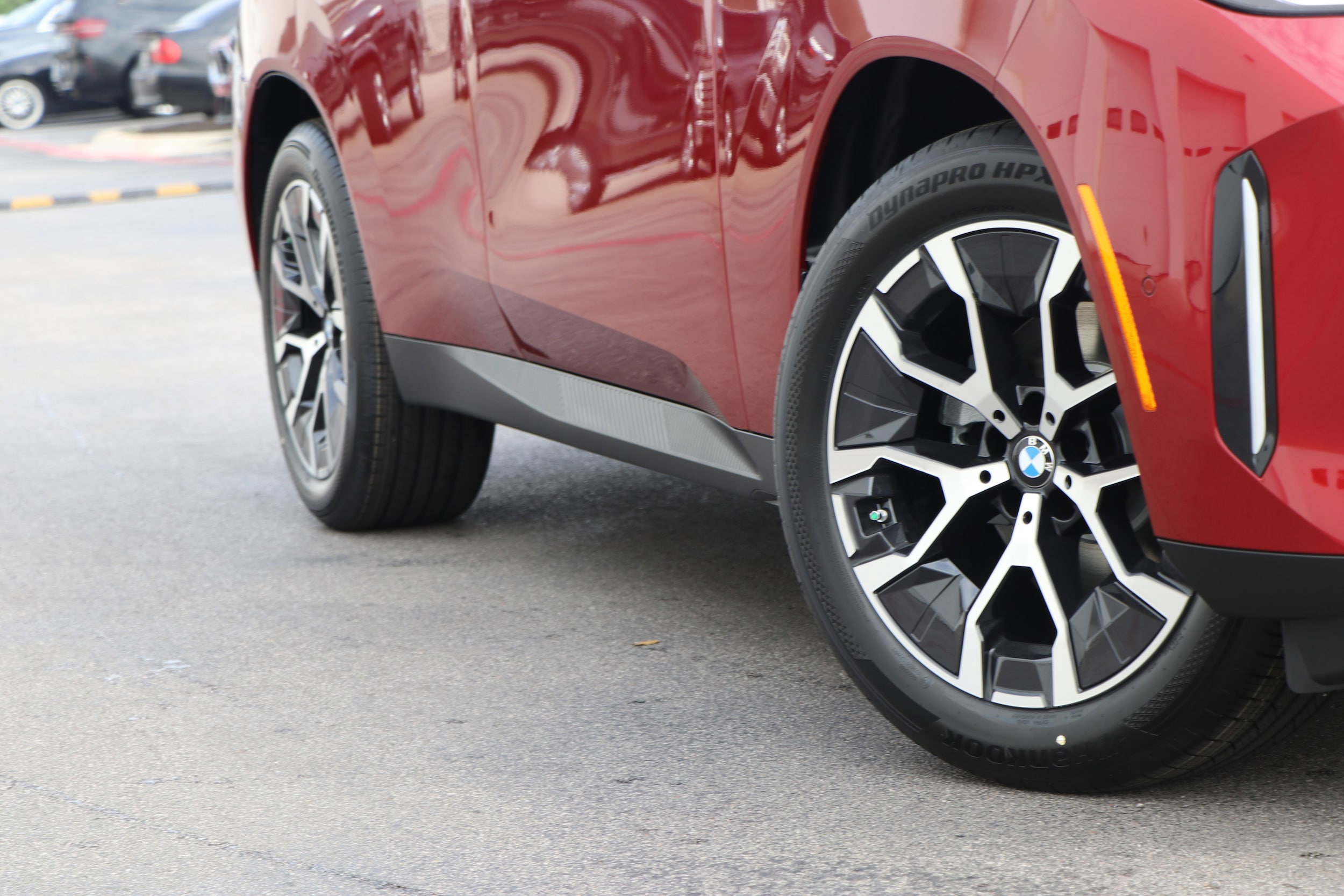 2025 BMW X3 30 xDrive photo 2