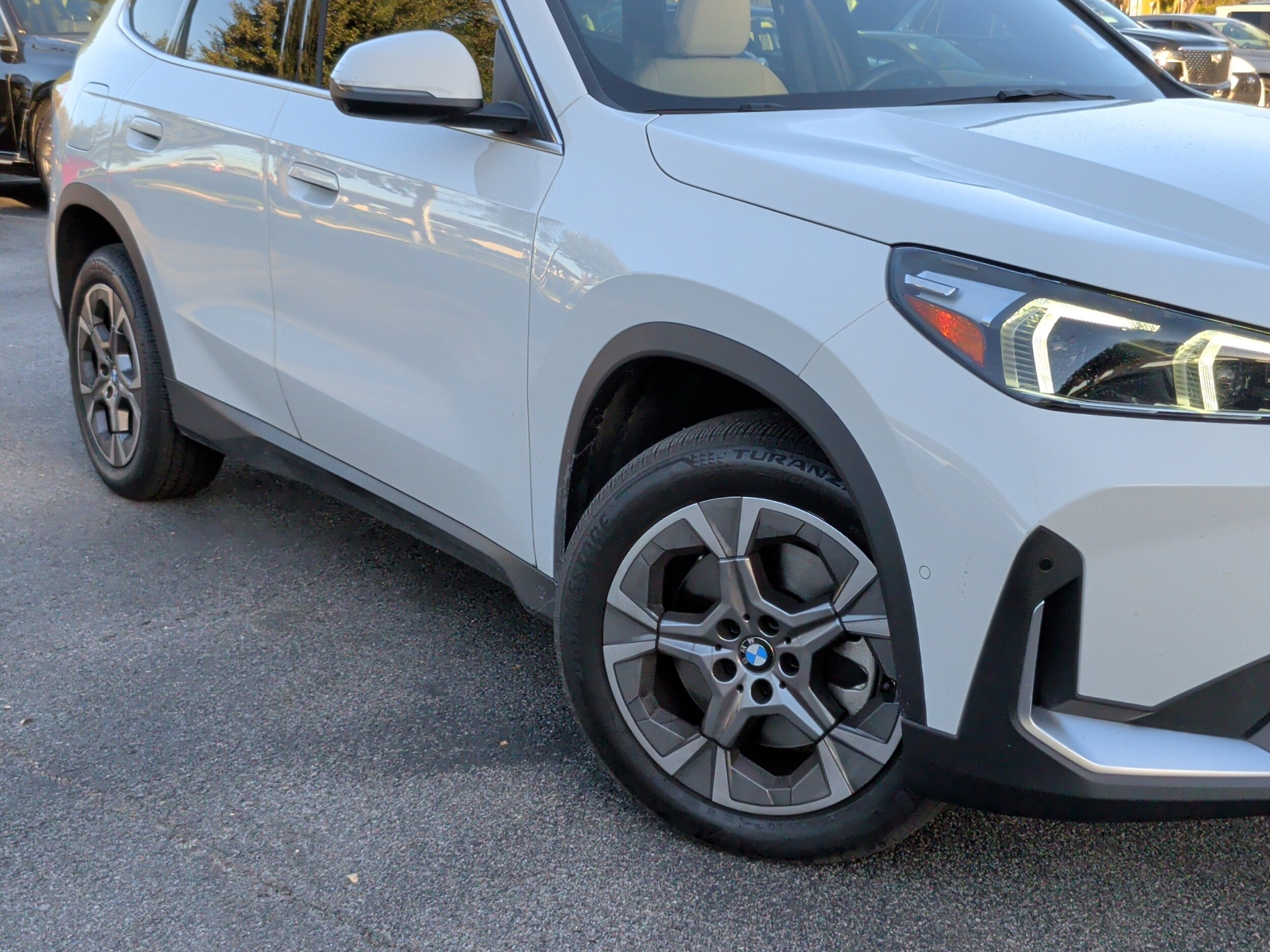 2023 Bmw X1 XDrive28i photo 2